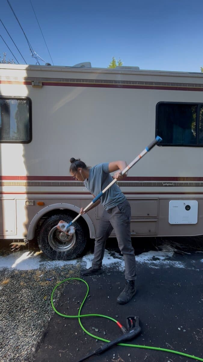 Scrubbing wheels and tires on a motorhome